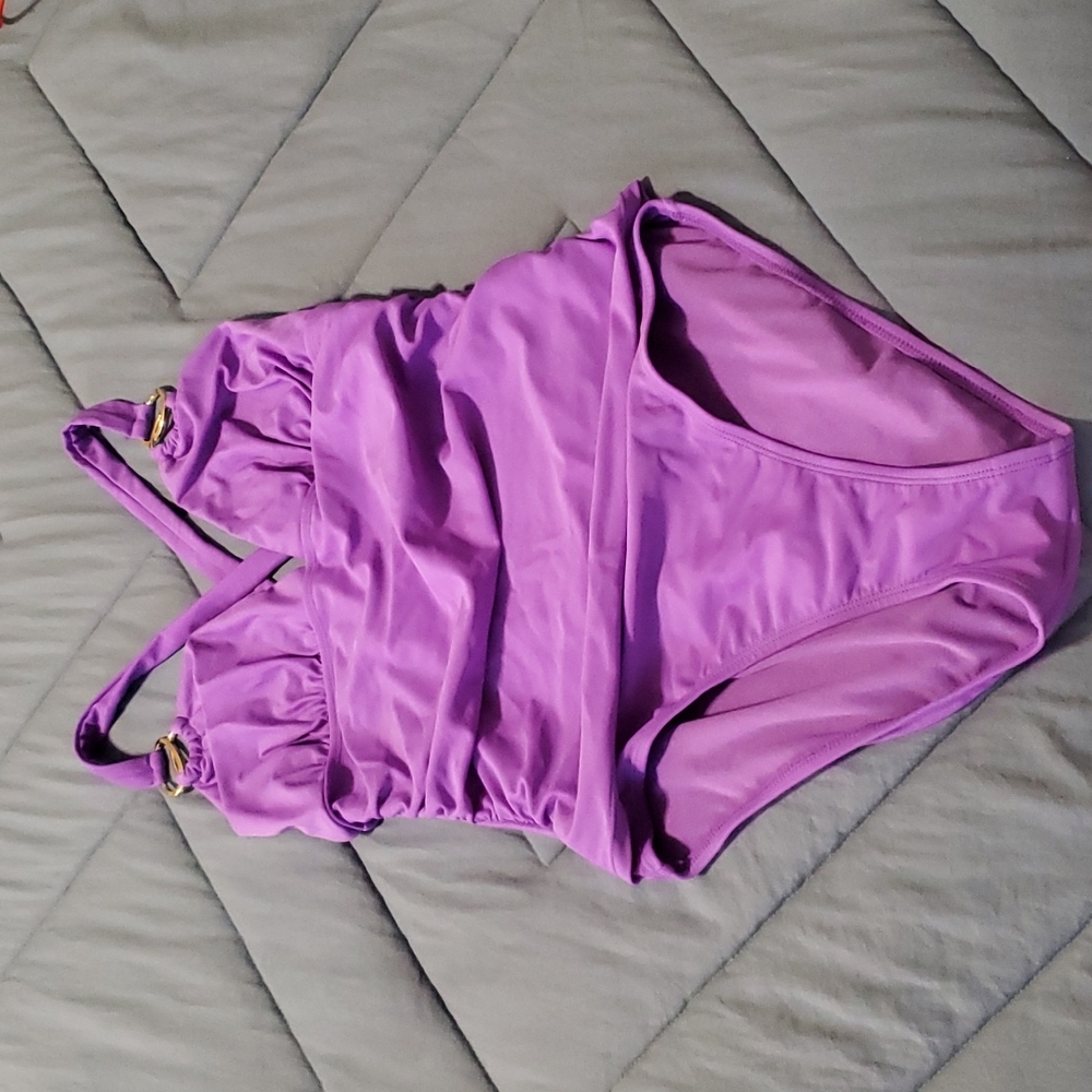 3/$15 Slimming one piece swim suit